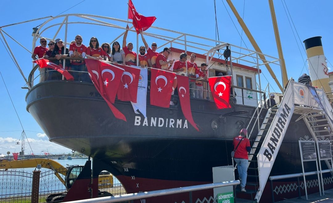 Bandırma Vapuru Doldu Taştı 