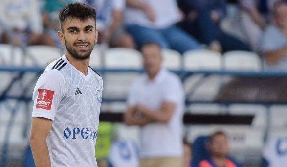 Emircan İmzaya Yakın