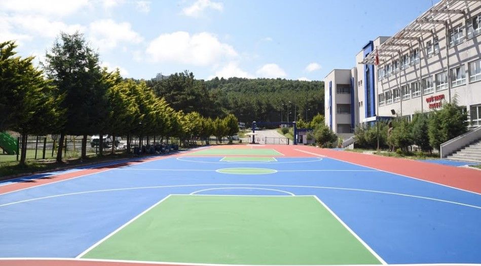 OMÜ Koleji'nden Spor Yatırımı