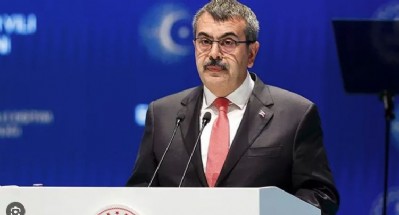 Bakan Tekin'den Serbest Kıyafet Açıklaması
