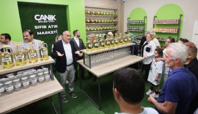 Bu Markette Para Geçmiyor